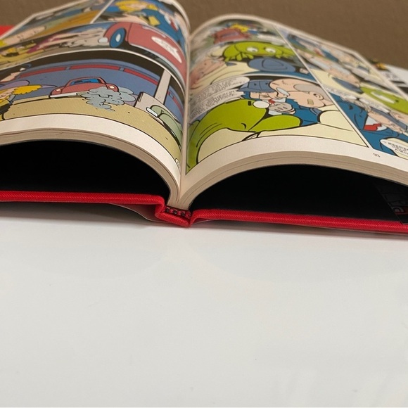 Batman Mad Love and Other Stories - Picture 7 of 7